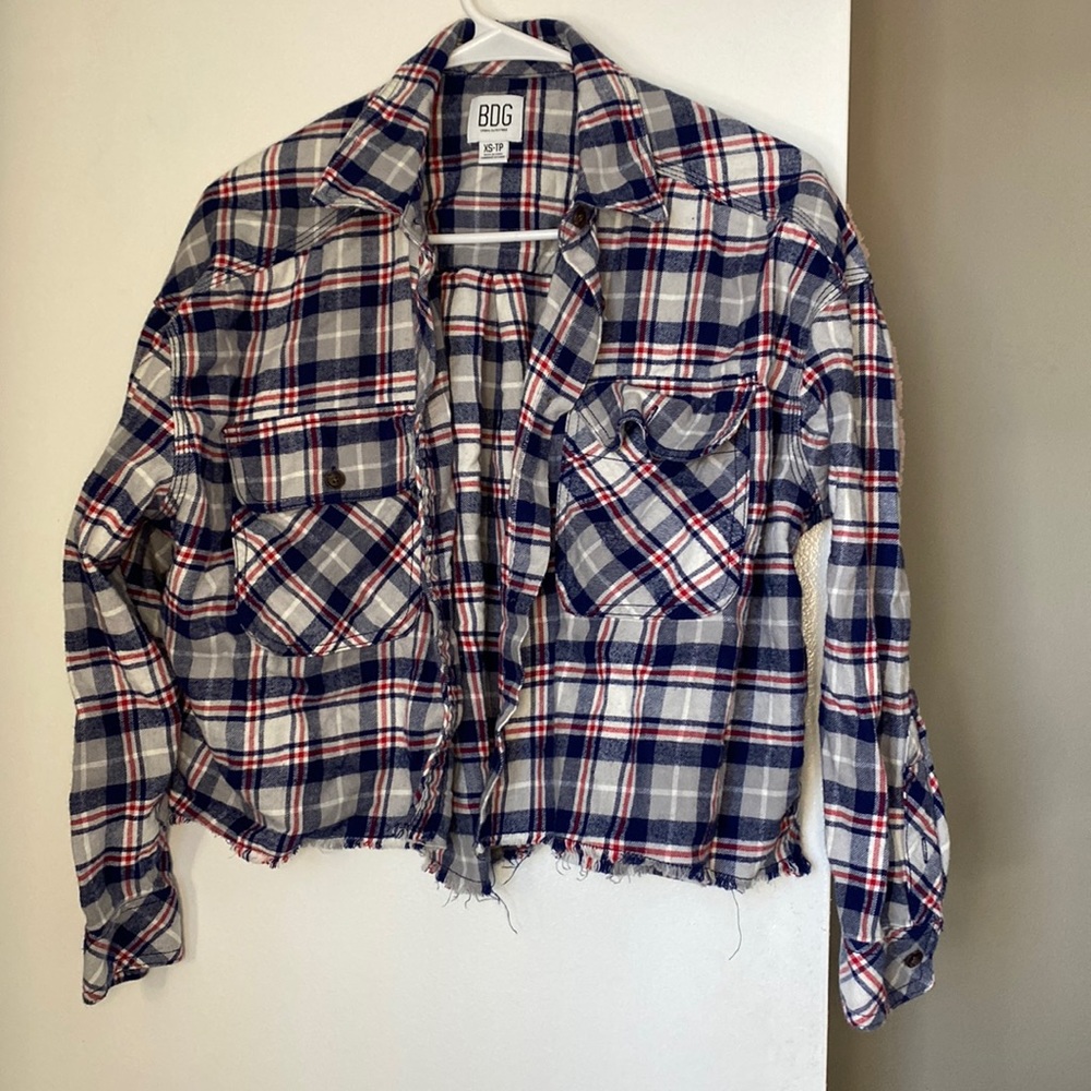 crop flannel